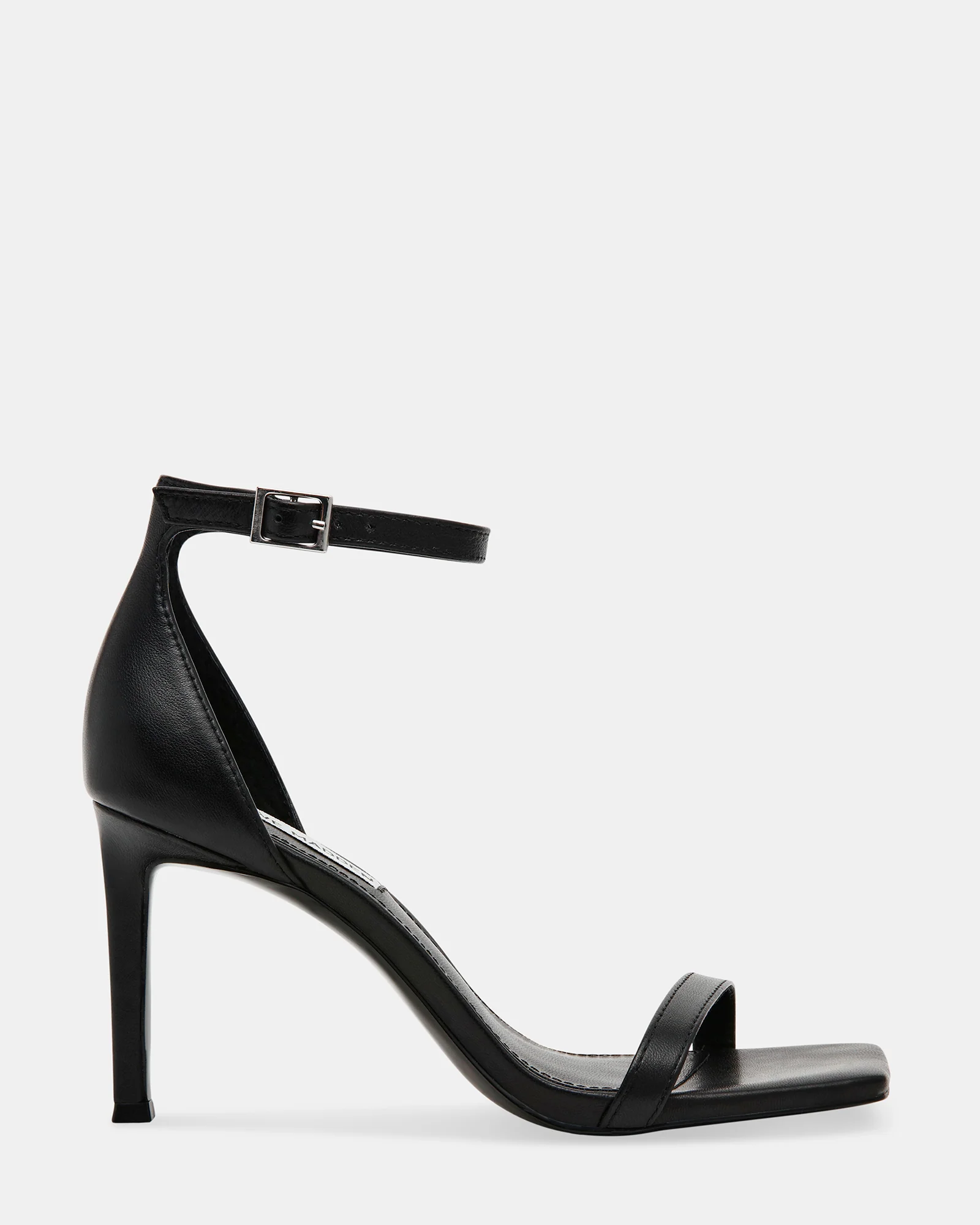 PIKED BLACK LEATHER