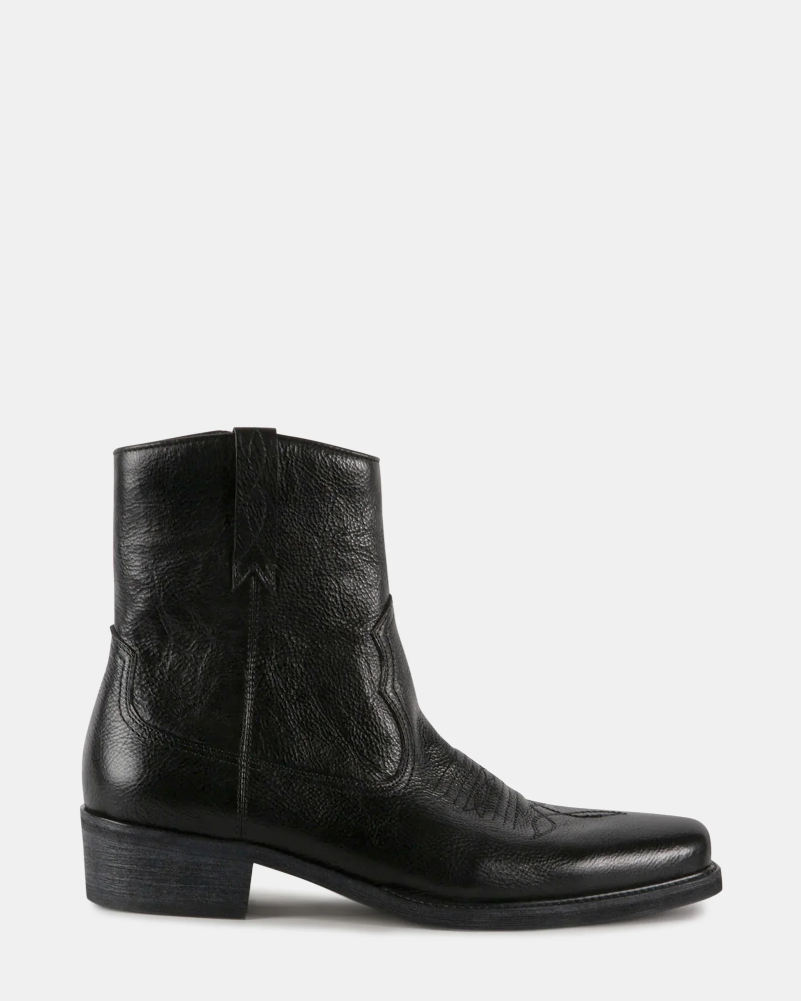 STERGIS BLACK LEATHER